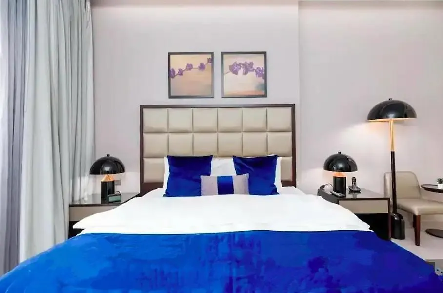 Dubai Business Bay - Canal View Studio
