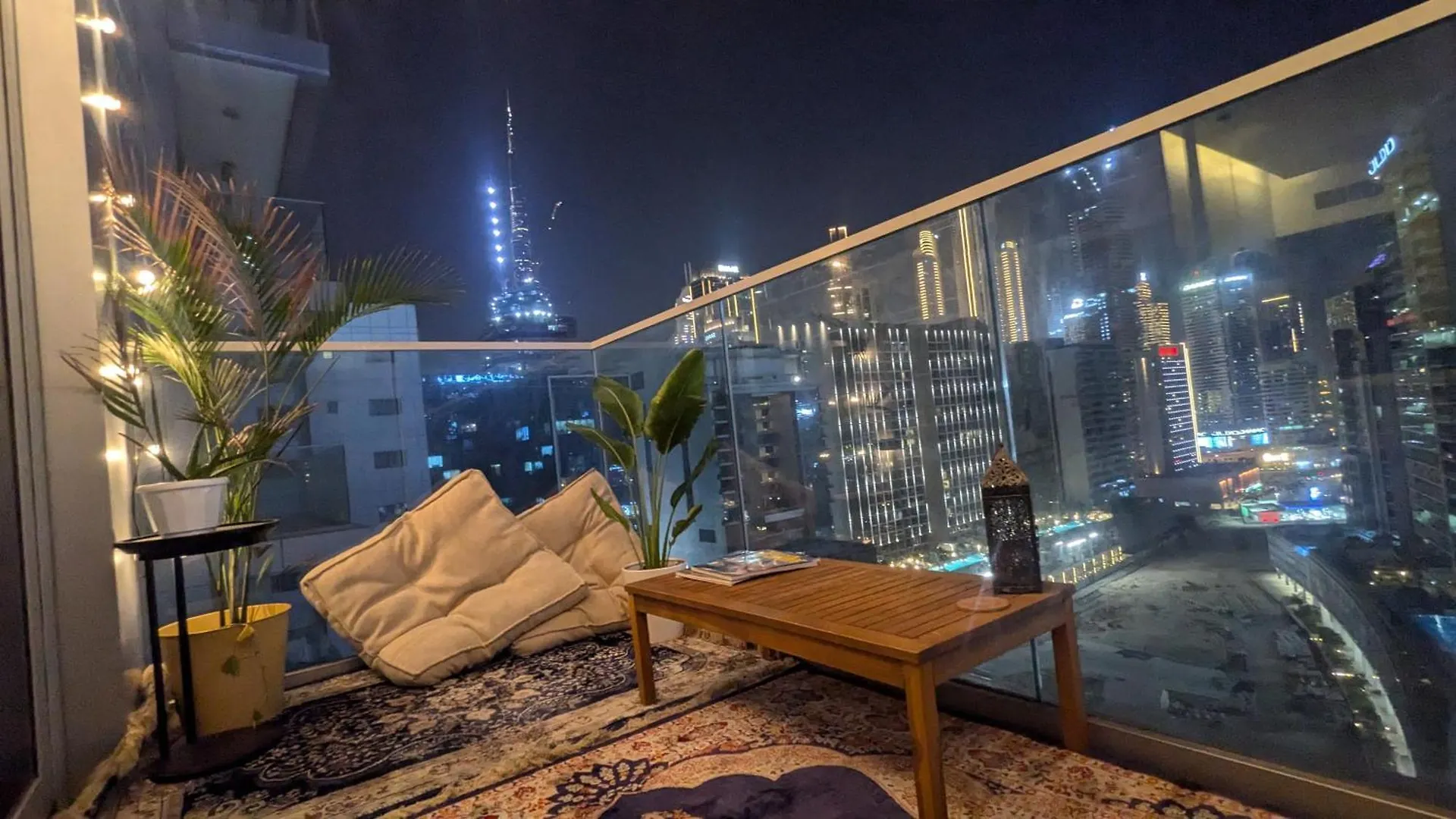 Dubai Business Bay - Canal View Studio 0*,  United Arab Emirates